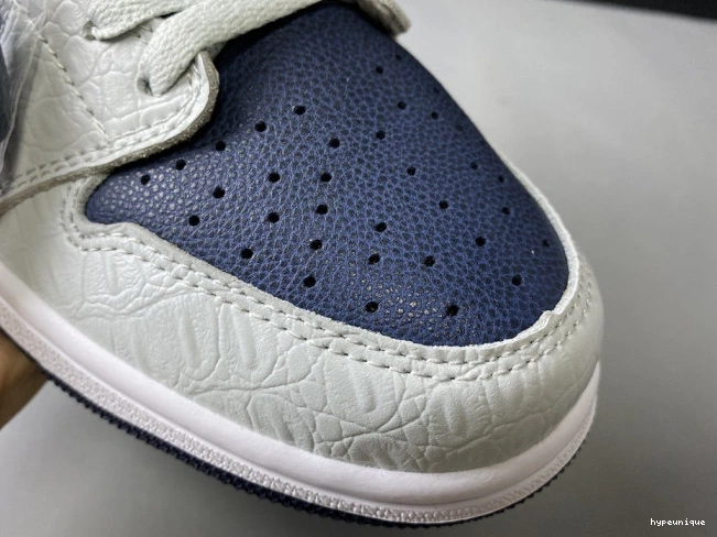 HYPE Blue Jordan 1 Grey CW8576-200 Air Navy 0820